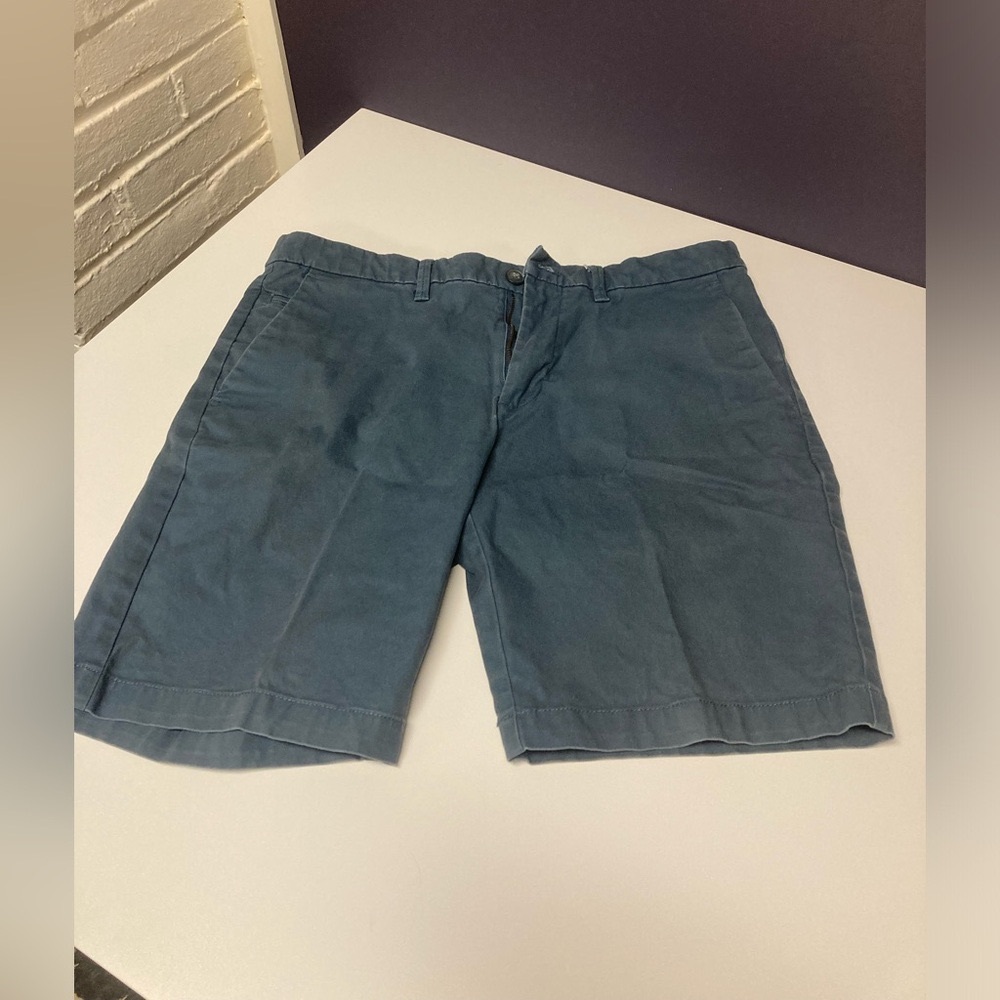 Calvin Klein Shorts, Men’s Size 31